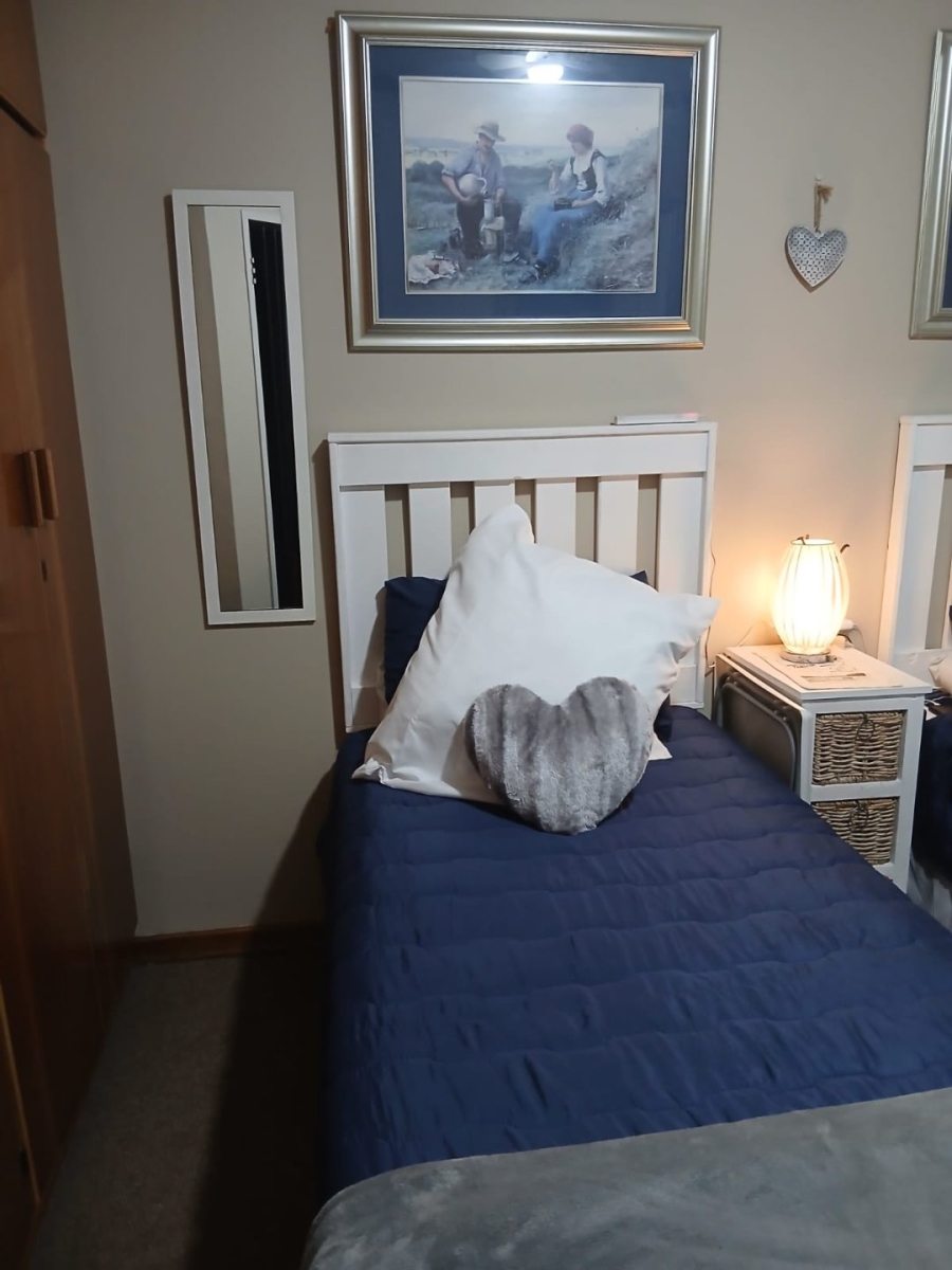 2 Bedroom Property for Sale in Pellissier Free State